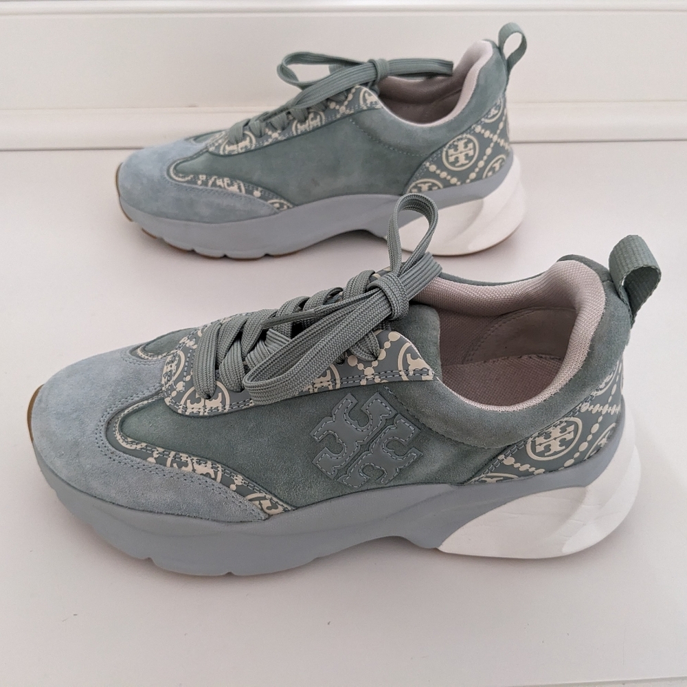 EUC! Tory Burch T Monogram Good Luck Sneaker Calf Leather Blue Celadon Size 7.5 - Picture 3 of 13